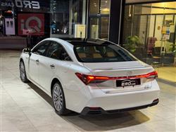 تۆیۆتا ئەڤەلۆن